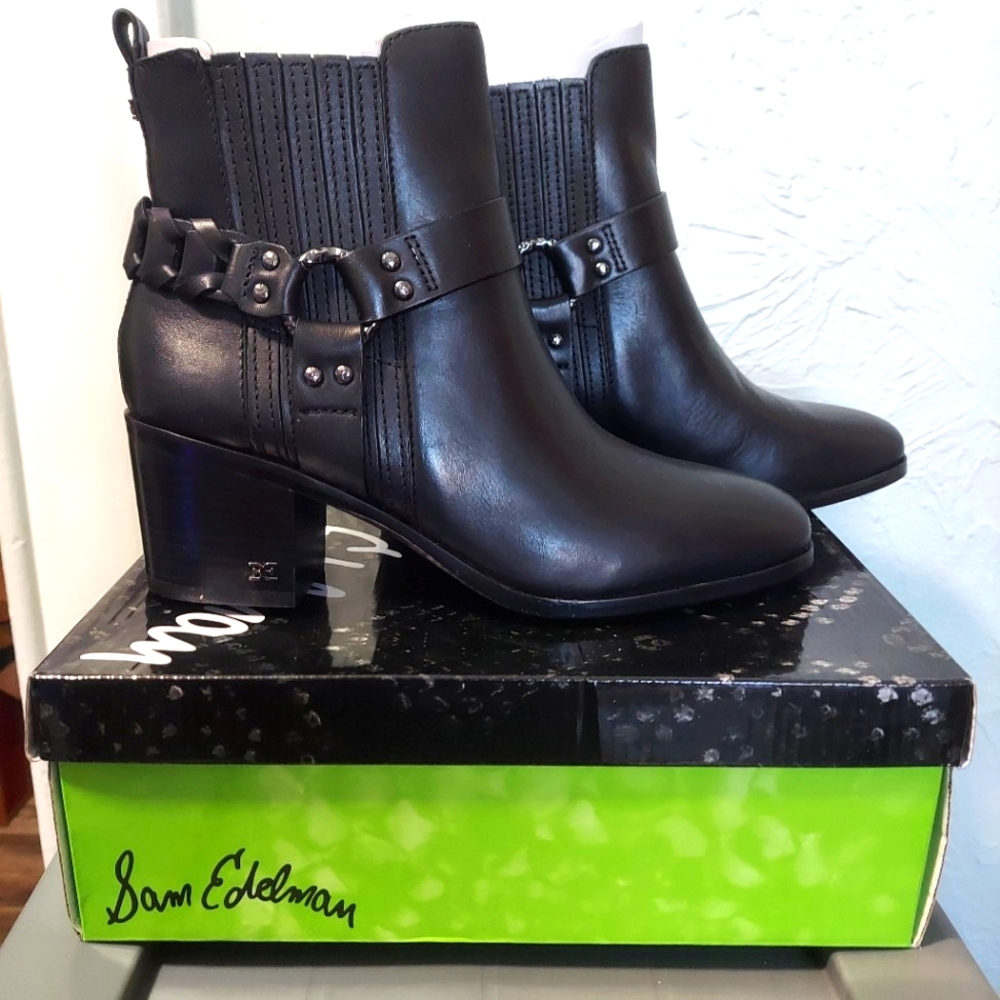 Sam Edelman Size 7.5 Black Leather Harness Boots